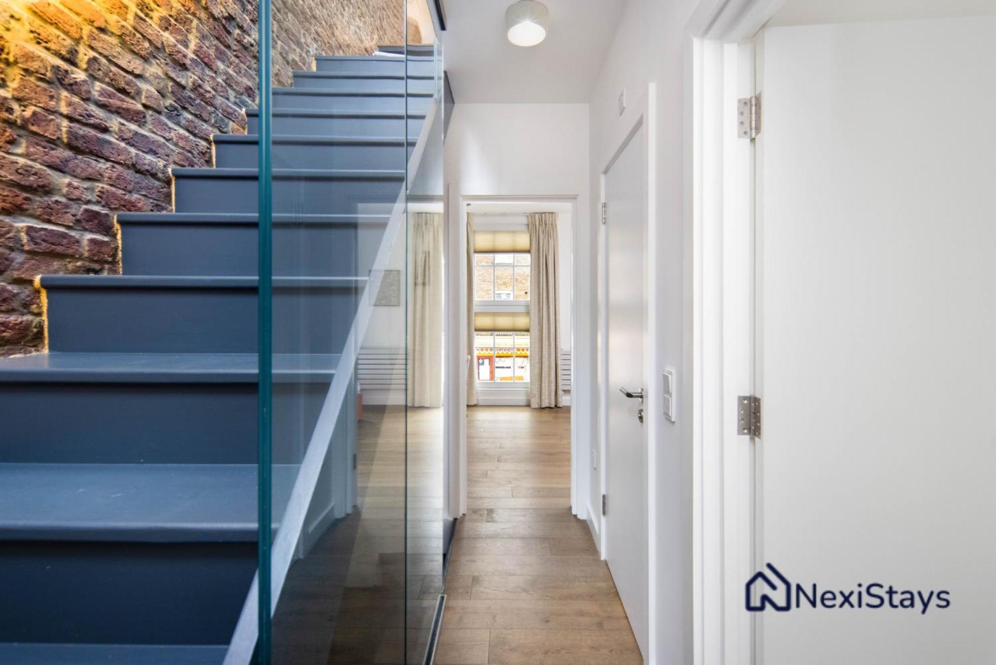 1 Min Walk To Euston Station, Modern Townhouse Apartment London Bagian luar foto