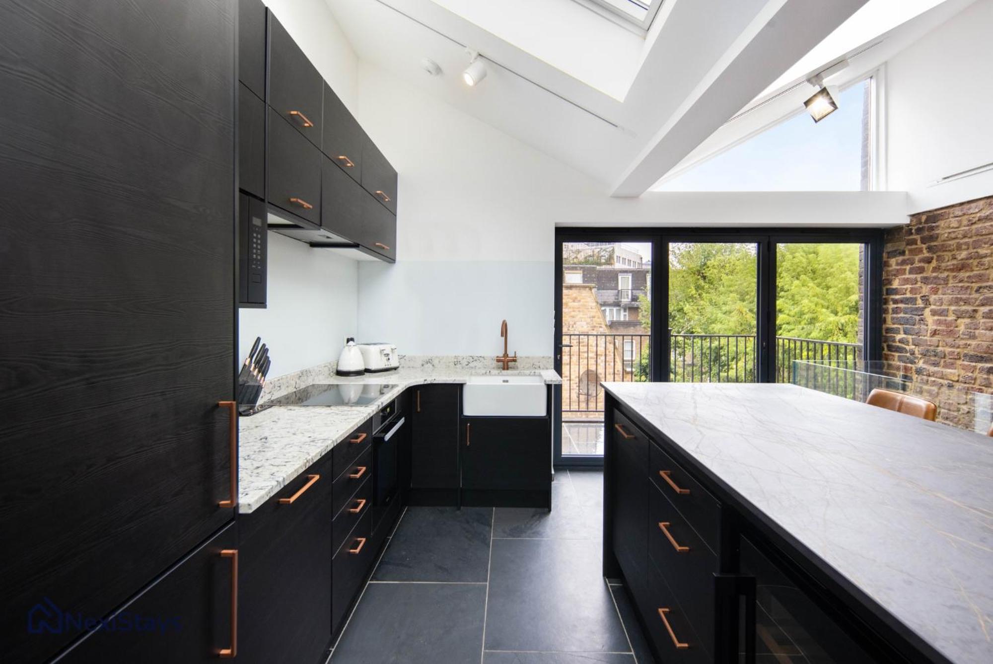 1 Min Walk To Euston Station, Modern Townhouse Apartment London Bagian luar foto