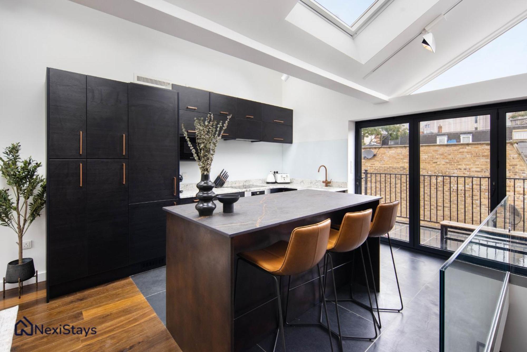 1 Min Walk To Euston Station, Modern Townhouse Apartment London Bagian luar foto